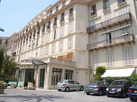 Studio Le Louvre 公寓 *