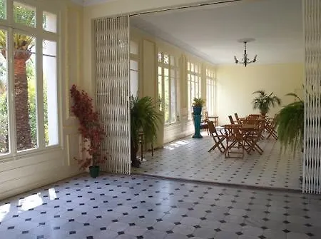 Studio Le Louvre